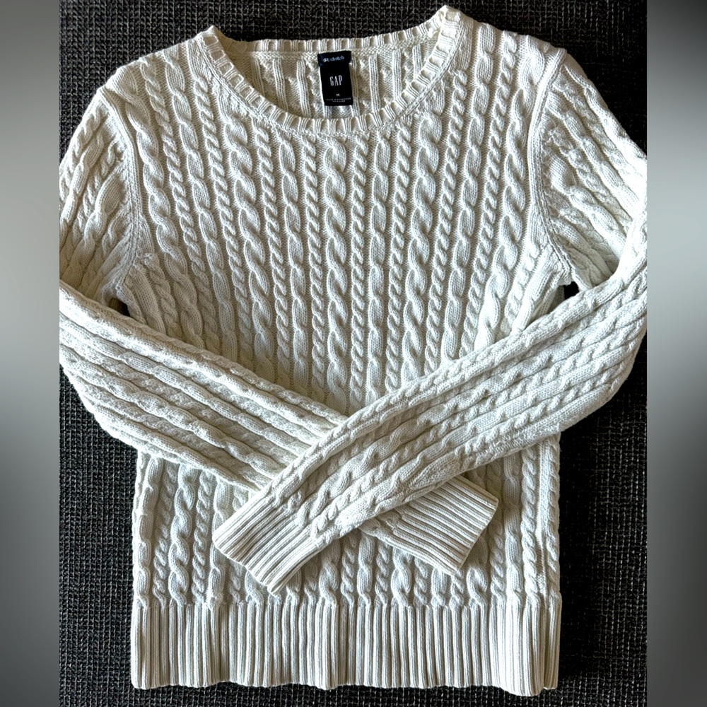 White cable knit sweater